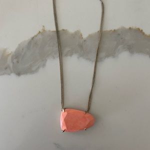 Kendra Scott Maude Necklace in Gold, Peach Coral (Rare)
